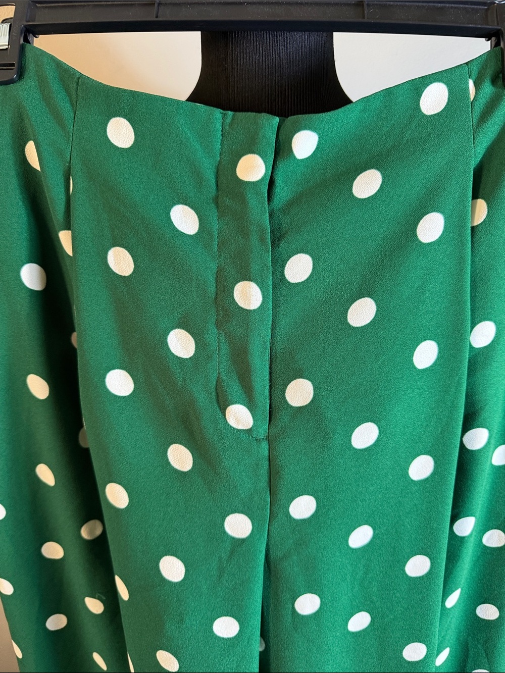 Ann Taylor Green Polka Dot Wide Leg Pants Sz 14P 29” Inseam - Picture 3 of 9